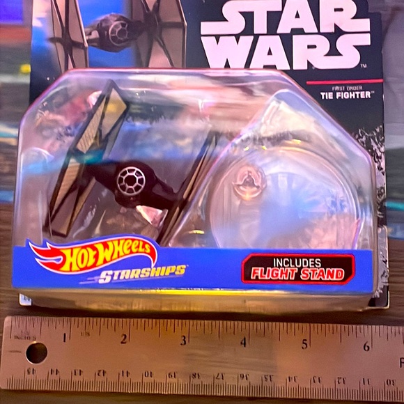 First Order Tie Fighter - Picture 10 of 11